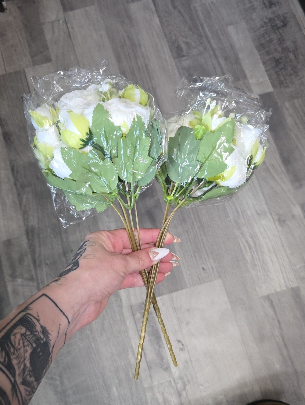 NWT, White & Green Artificial Peony Stem Bunch - Home Accents, Set Of 2